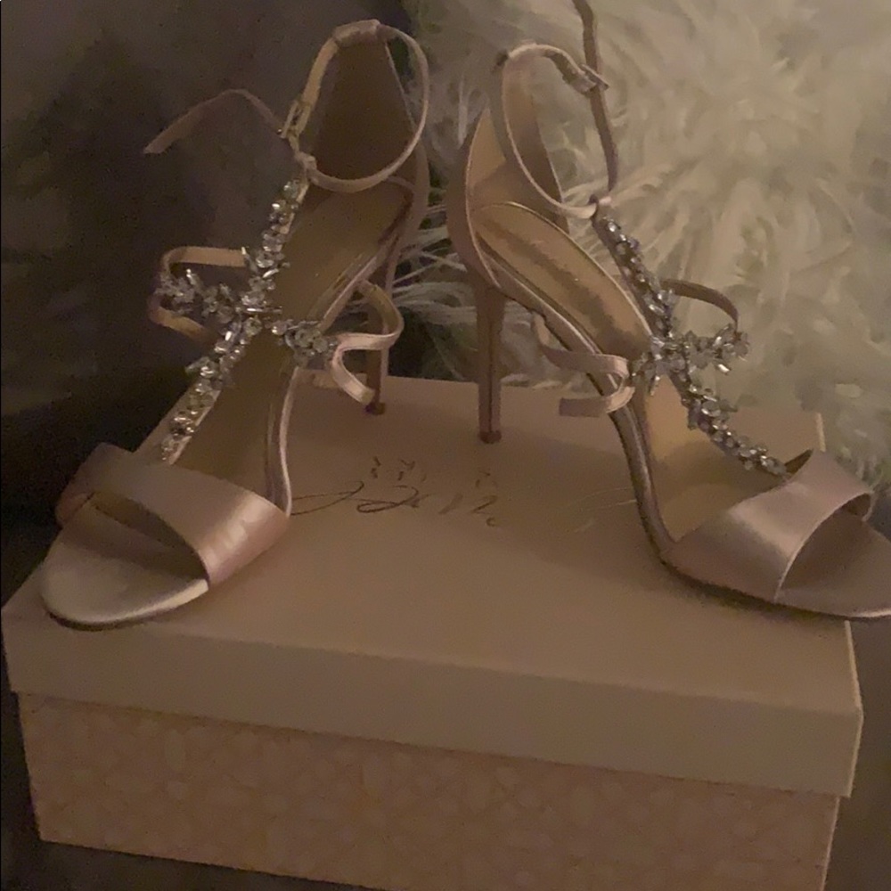 Badgley Mischka heels